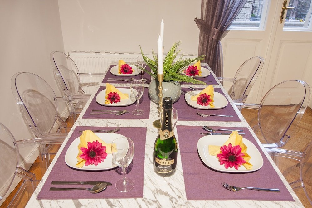 Фото New York Palace View Apartment