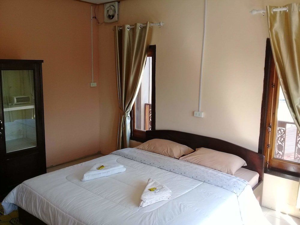 Фото Pukyo Bed and Breakfast