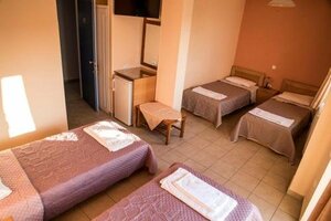 Гостиница Zoumboulis Rooms