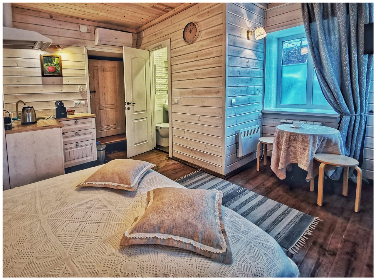 Фото отеля 2