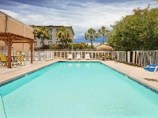 Гостиница Days Inn by Wyndham Fort Walton Beach в Форт Уолтон Бич