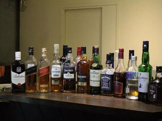 Фото Krishna Inn - The Green Hotel