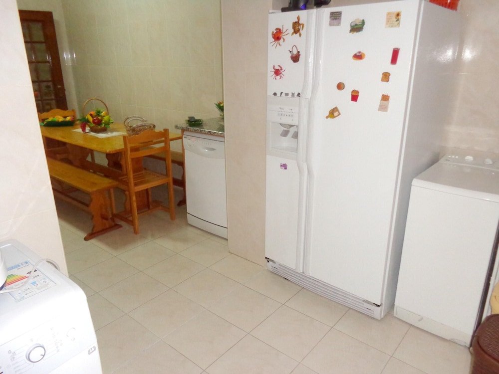 Фото Apartment With 3 Bedrooms in Tomar, With Wonderful City View, Furnished Balcony and Wifi Near the Beach