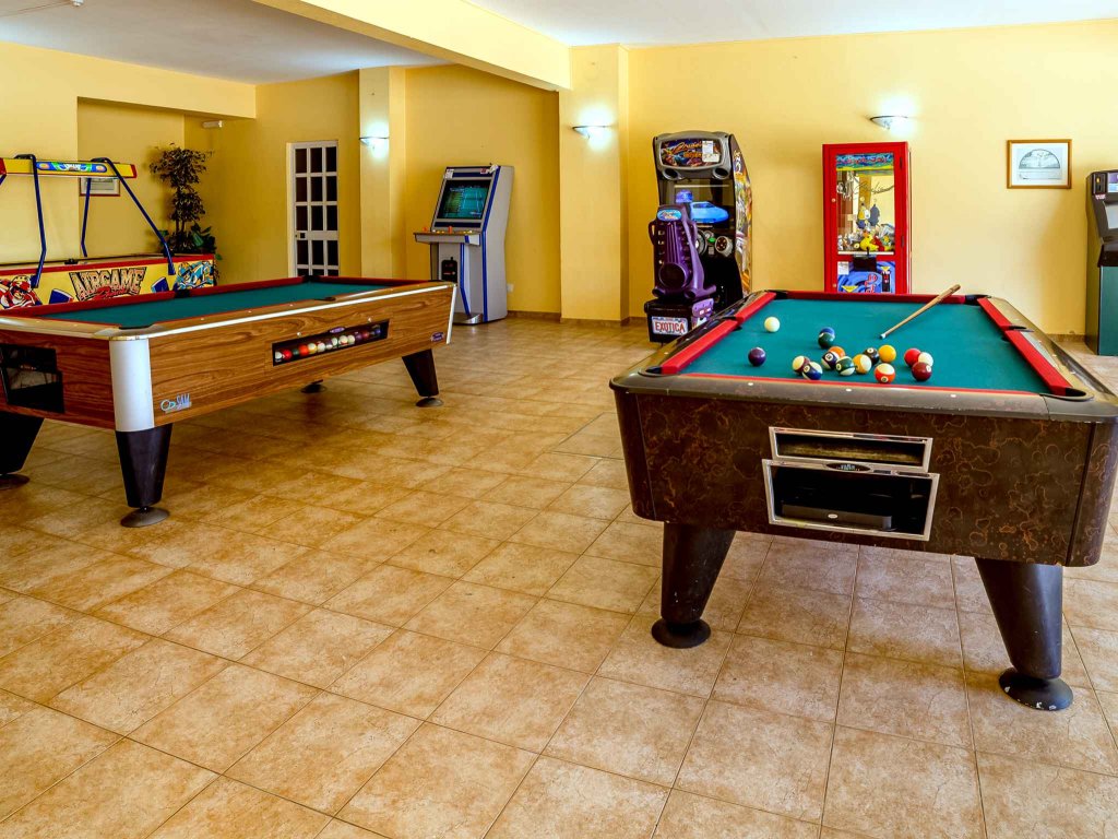 Фото Apartamentos Turisticos Flor da Rocha