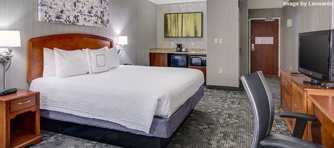 Фото Courtyard Marriott Providence Warwick