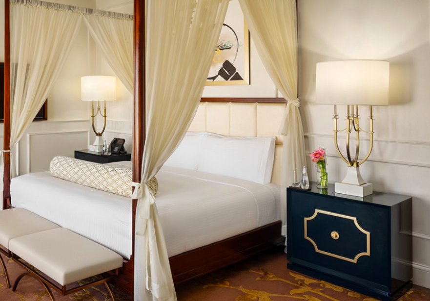 Фото The Hotel Galleria Jeddah, Curio Collection by Hilton