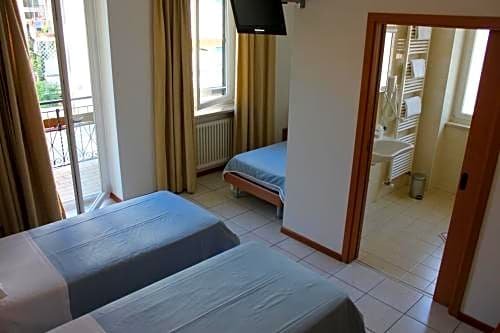 Фото Albergo Hofer