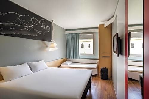 Фото Ibis Sevilla