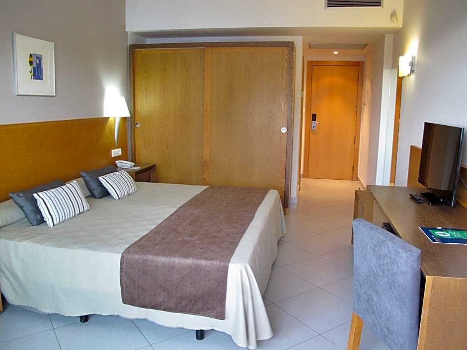 Фото Ohtels Campo De Gibraltar
