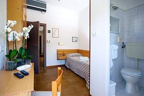 Фото Hotel Adler