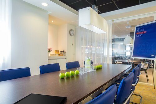 Гостиница Holiday Inn Express Rotterdam - Central Station в Роттердаме