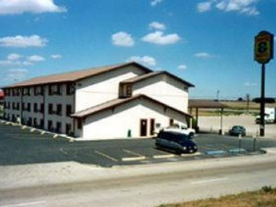 Фото Super 8 by Wyndham Amarillo