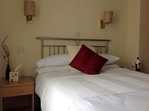 Фото George Hotel