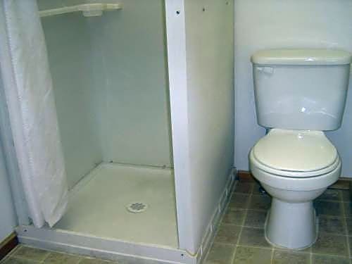 Фото Parkway Motel & European Lodges