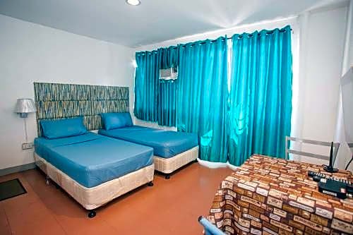 Фото Naps & Maps Hostel