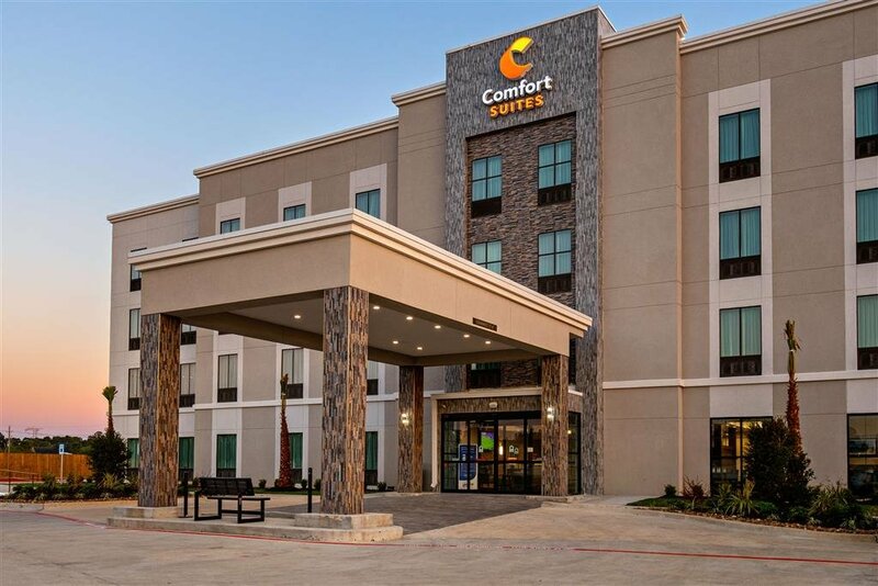 Гостиница Comfort Suites