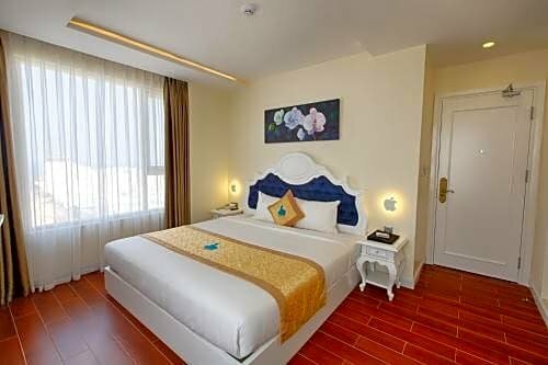Hotel King's Finger Luxury hotel, Da Nang, photo