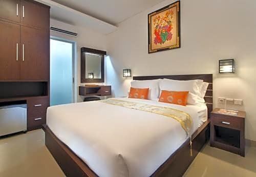 Фото Lotus Tirta Seminyak