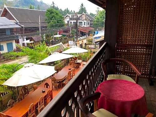 Фото Sokdee City Hotel