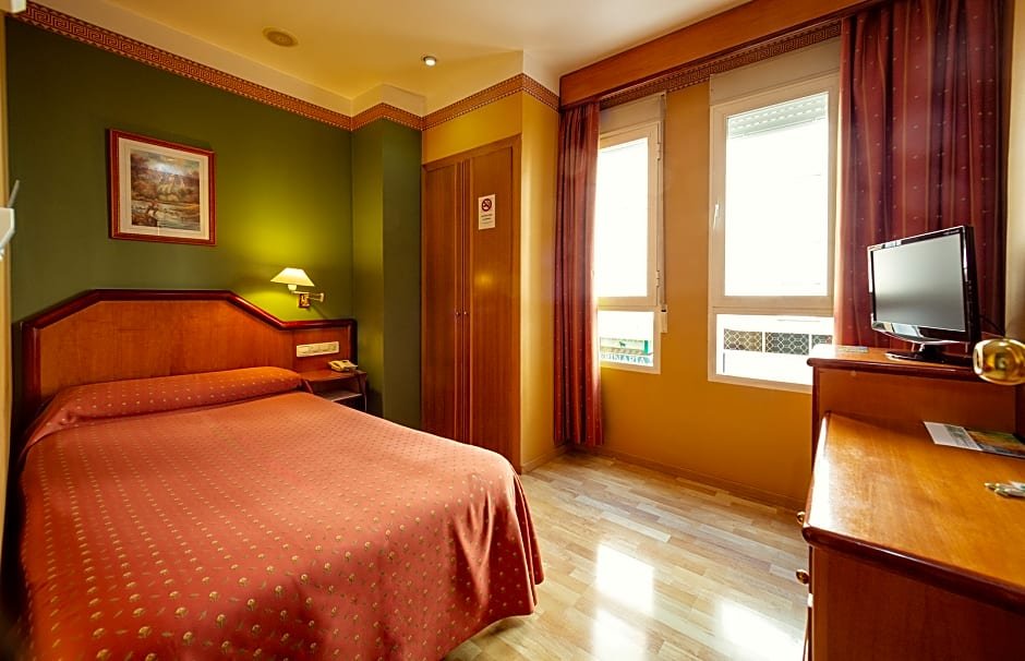 Фото Hotel Torrepalma