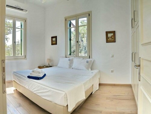 Гостиница Ouzo Traditional Villa with private pool