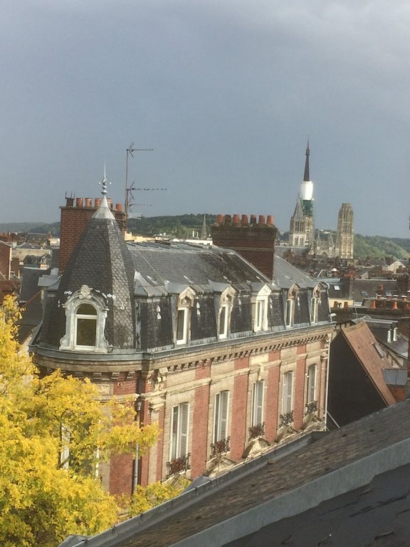 Фото Hôtel Dandy