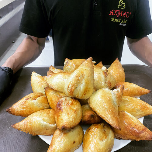 Shilliq oqishi bilan qizil jinsiy olatni