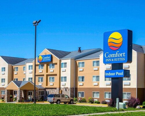 Гостиница Comfort Inn & Suites Coralville - Iowa City near Iowa River Landing в Коралвилле