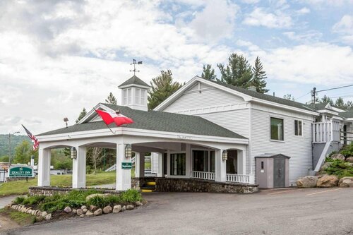 Гостиница Quality Inn on Lake Placid