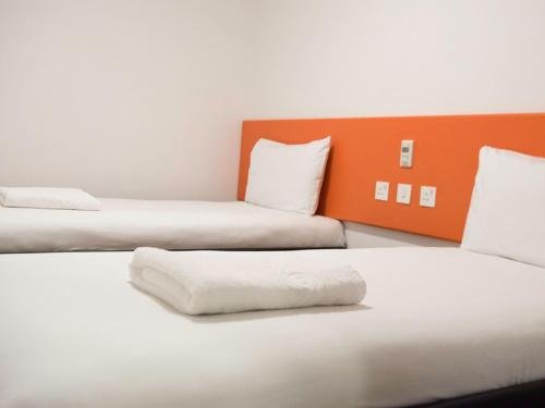 Фото EasyHotel London City Shoreditch