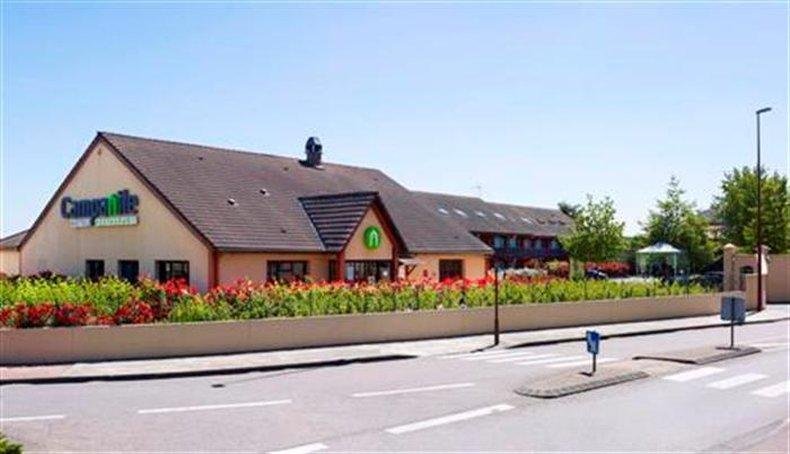 Фото отеля 1