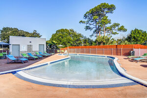 Гостиница Holiday Inn Express Fort Walton Beach Central, an Ihg Hotel