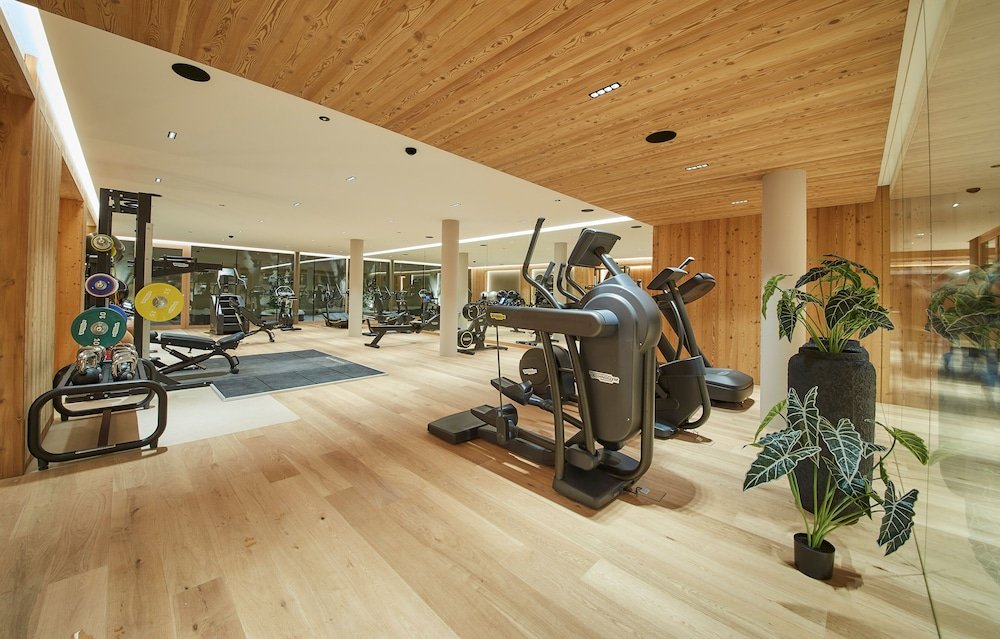 Фото Falkensteiner Hotel Kronplatz