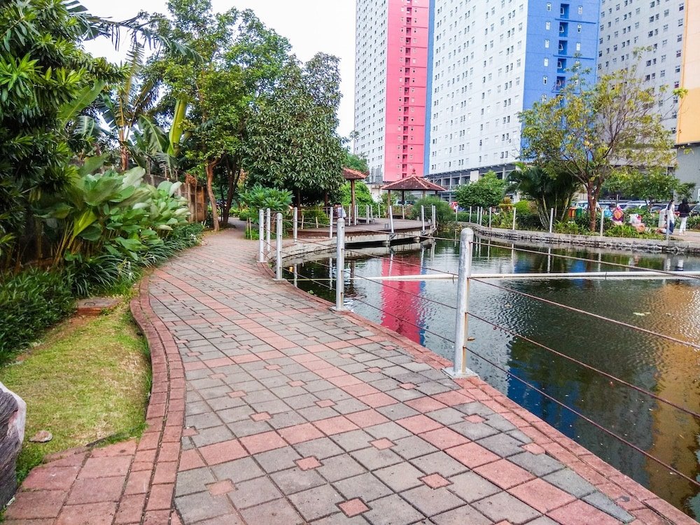 Фото Green Pramuka City