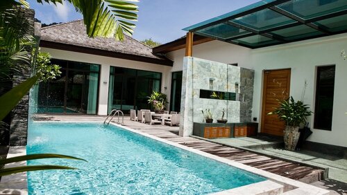 Гостиница Luxury 3 Bedroom Villa CoCo на Камале