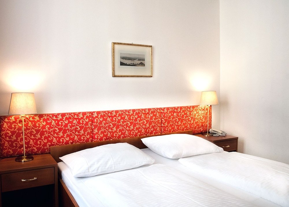 Фото Hotel Pension Andreas