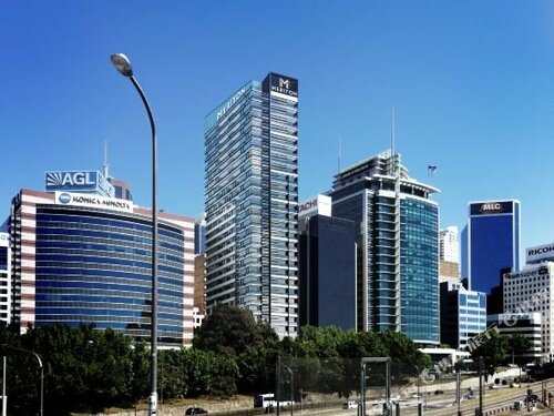 Гостиница Meriton Suites North Sydney в Сиднее