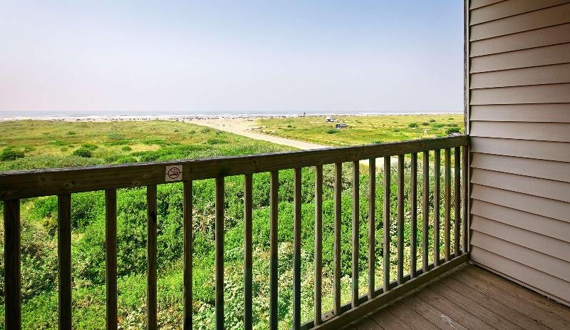 Фото Best Western Lighthouse Suites Inn