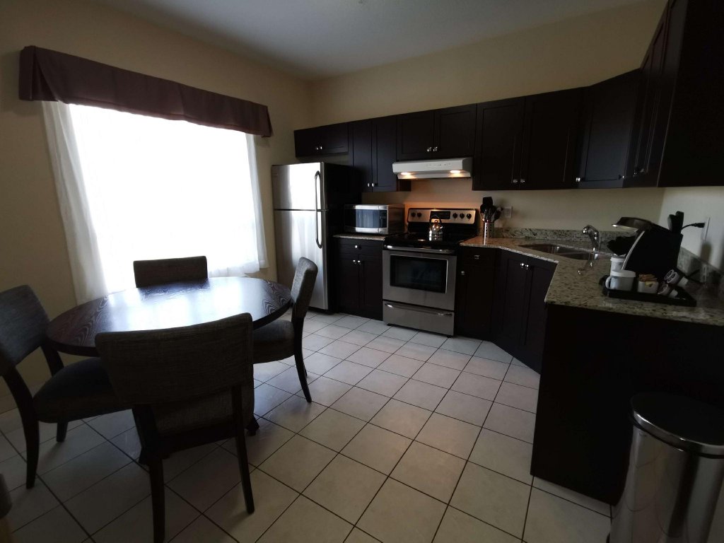 Фото Best Western Plus Red Deer Inn & Suites