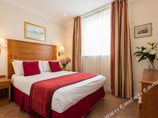 Фото Byron Hotel London
