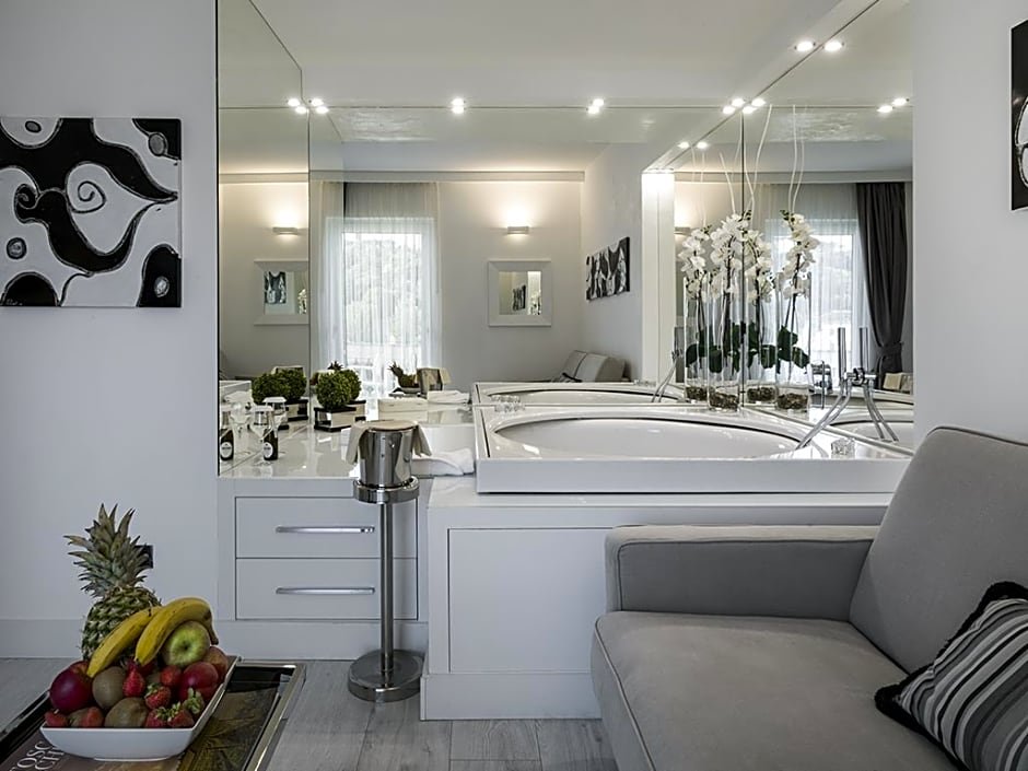 Фото Lhp Hotel River & SPA