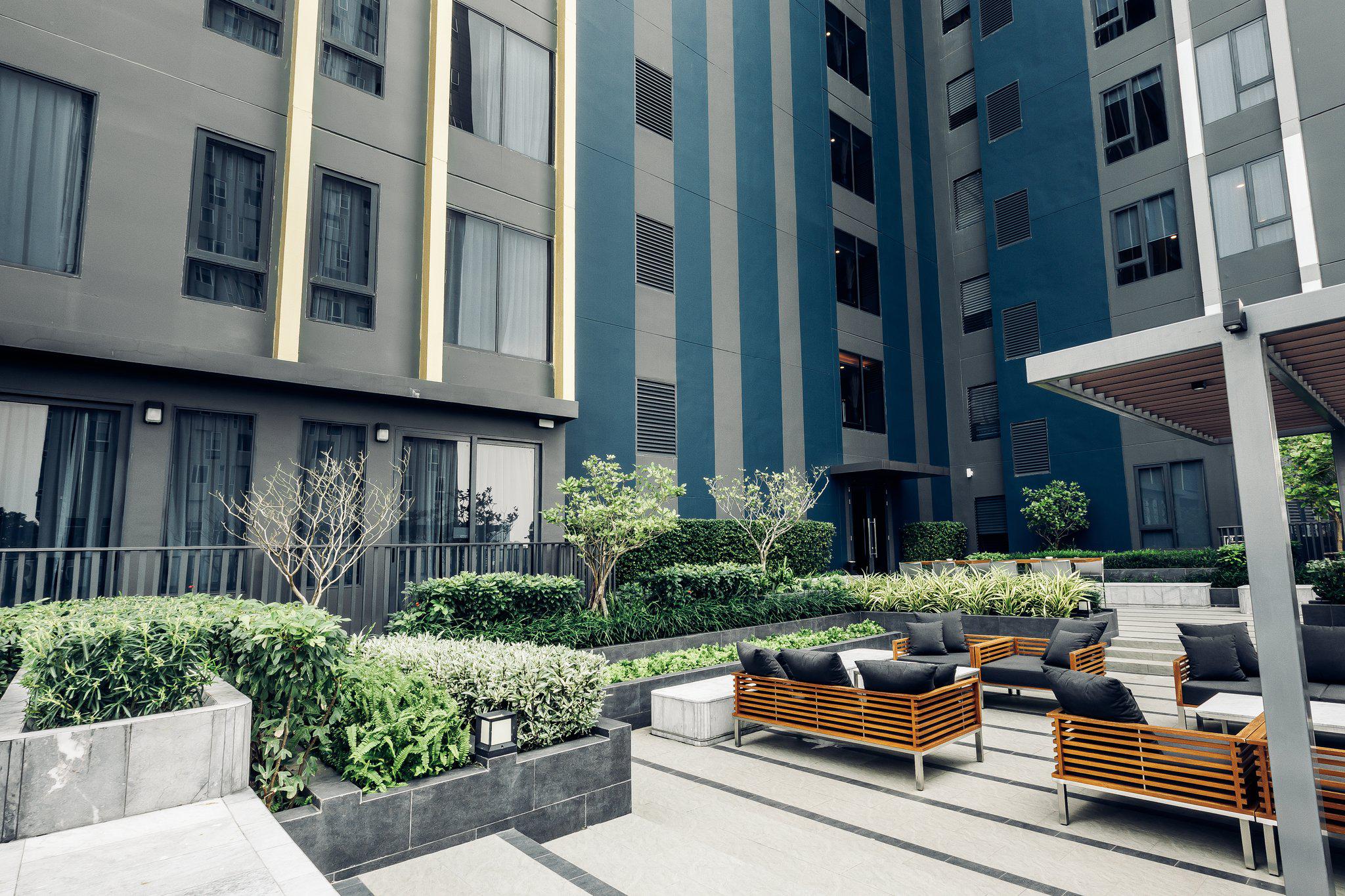 Фото Staybridge Suites Bangkok Thonglor - Sha Extra Plus