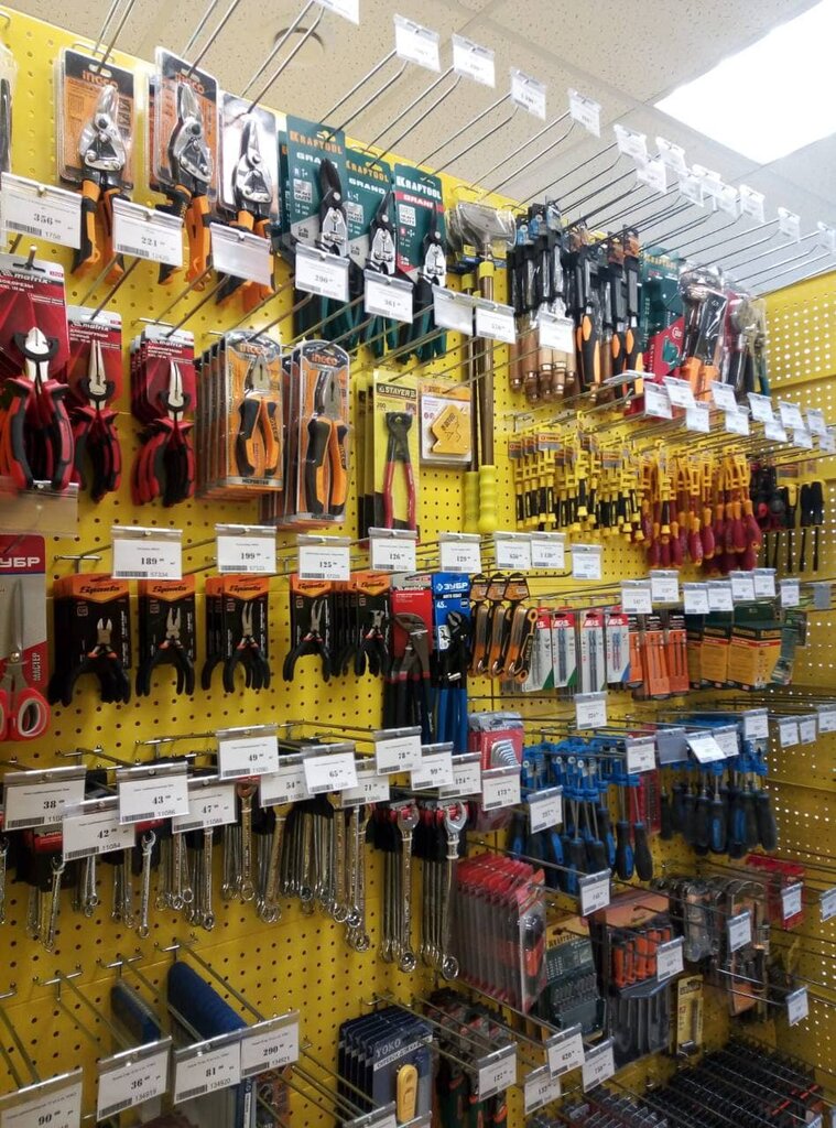 Hardware store Stroitelniy dvor, Perm, photo