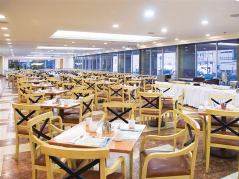 Фото Grand Beach Hotel