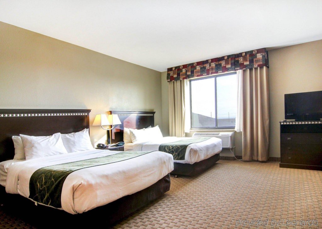 Фото Comfort Suites Fort Stockton