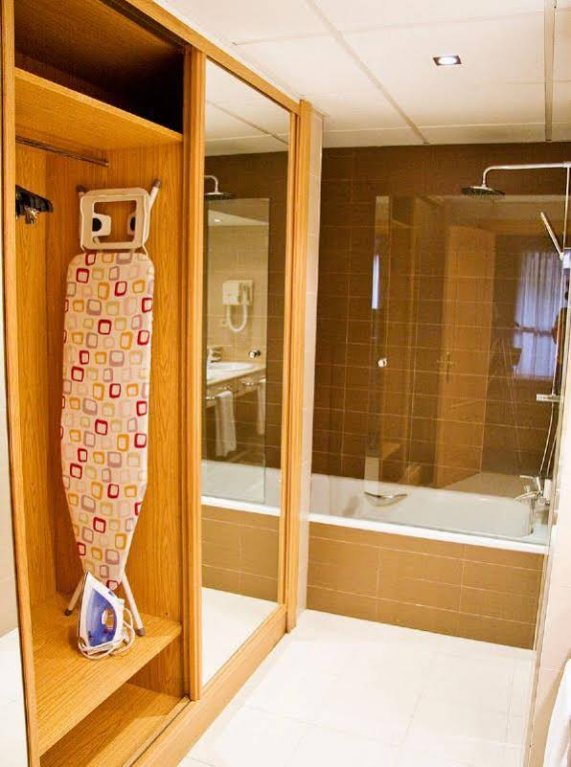 Фото Muralto Madrid Princesa