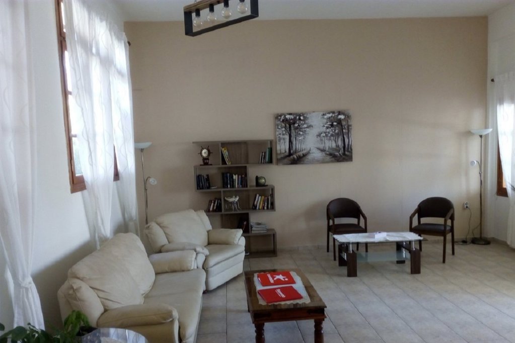 Фото Tarsanas Apartments