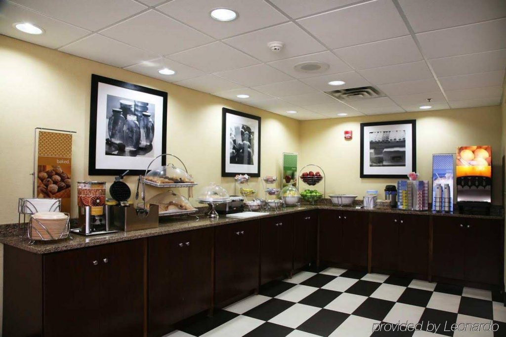 Фото Hampton Inn Cincinnati Airport South