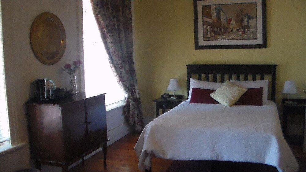 Фото The 3 Chimneys Guest House