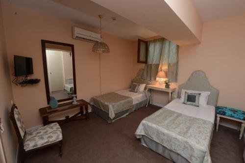 Фото Отель Караван